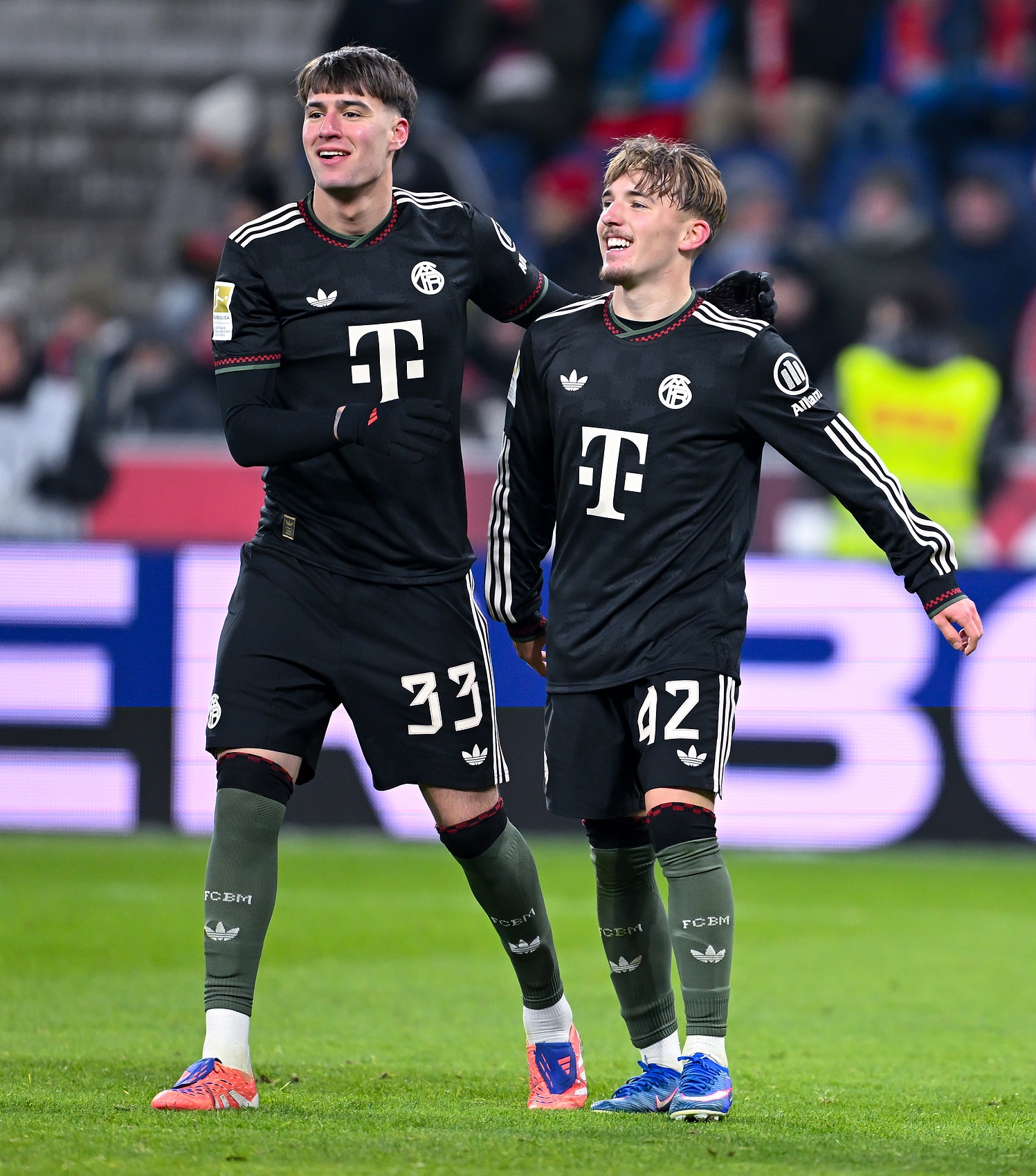 开云APP下载-德天空：拜仁已经和哈维·费尔南德斯完成续约，球员可能外租离队